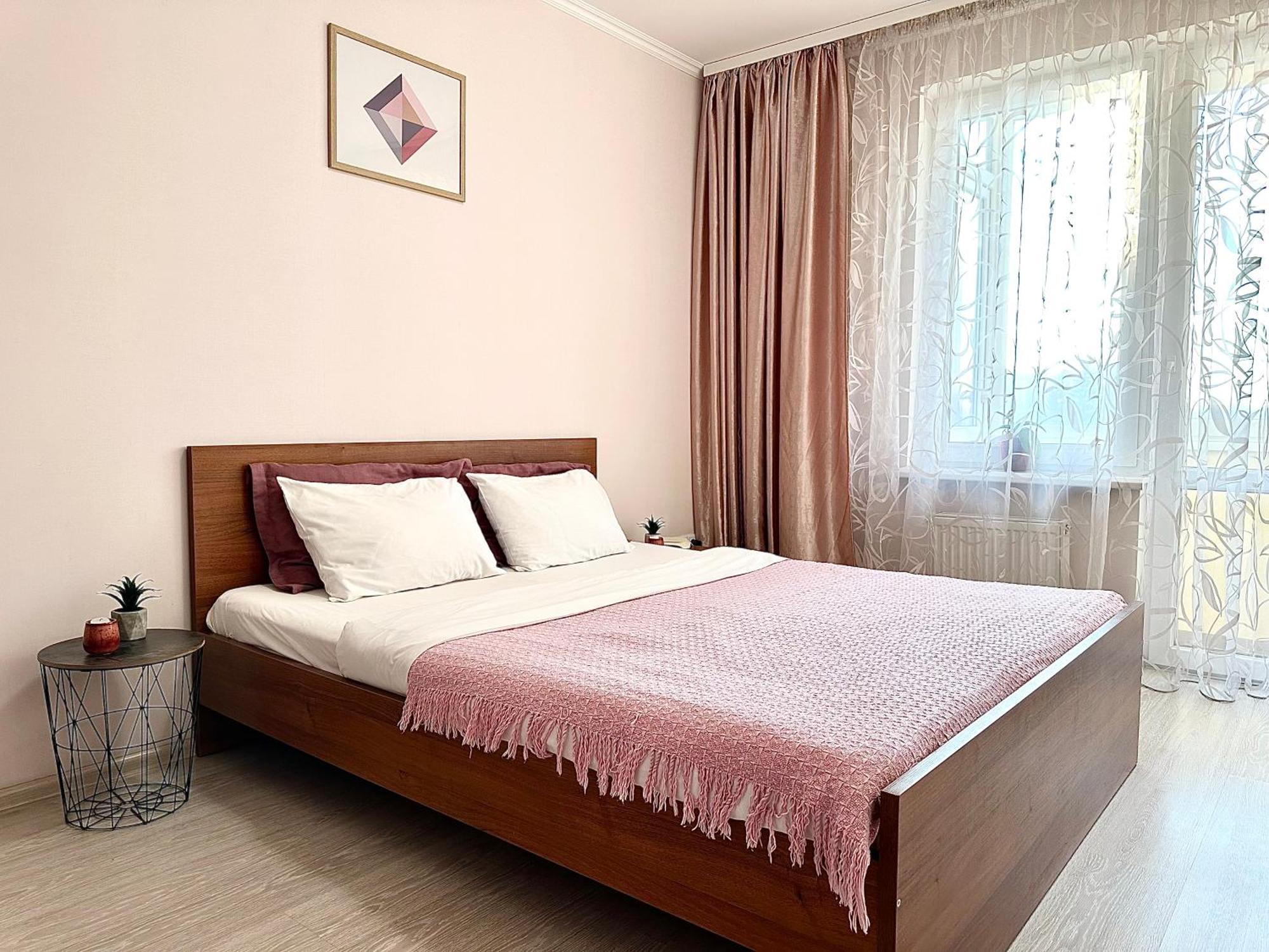 Apartments With A Coffee Machine In The City Center, Near A Park And Zlata Plaza Rivne Eksteriør bilde